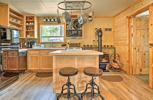 La Pine House | High Lakes Hideaway La Pine Fishing Cabin!