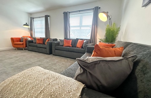 Ashington House | High Market Place by Blue Skies Stays