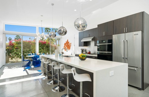 Warm Sands House | High On Design - Must See Mid-Century Modern!