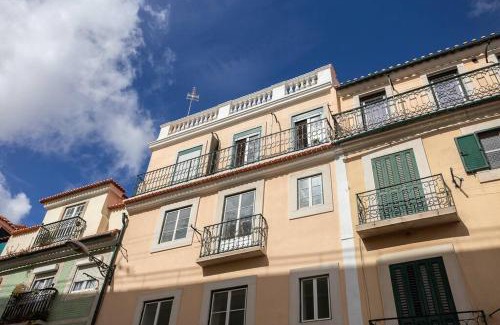 Santa Engracia Apartment | High on Lisbon