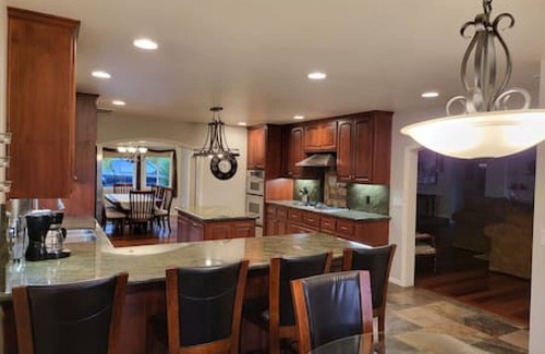 Fallbrook House | High on the Hill Serene View Home on Avocado Grove