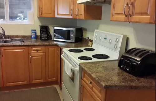 Westwood Plateau House | High Point Place near Lake Lafarge