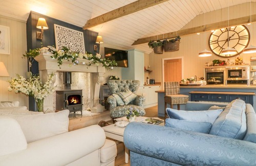 Wing Cottage | HIGH RIGG WOODLAND COTTAGE, family friendly in Brampton, Cumbria
