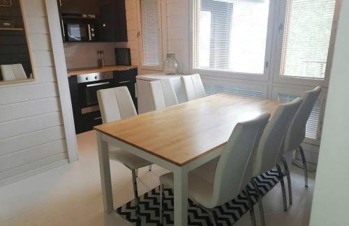 Muurame Apartment | High Rise Cottage