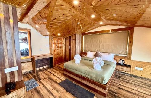 Shimla Bed & Breakfast | High Rise Inn