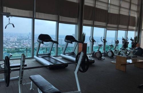 Chom Phon Apartment | HIGH RISE LUXURY CONDO 1BED ROOF TOP POOL 2 MinMRT