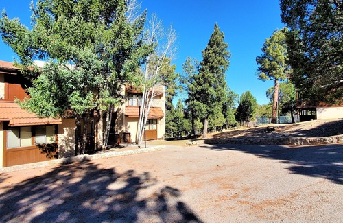 Ruidoso Condo | High Sierra Condominium