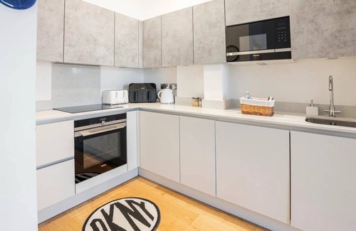 Welwyn Garden City Apartment | High Spec 1 Bed Apartment in Hertfordshire | Free Parking