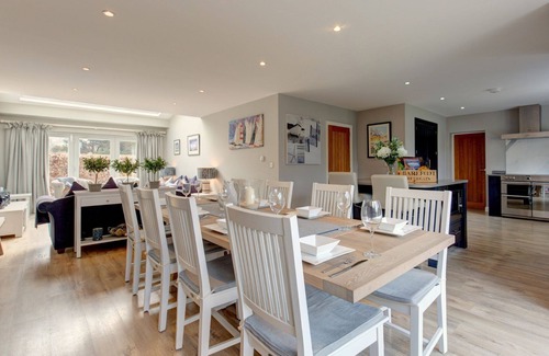 Burnham Market House | High spec and centrally located in Burnham Market - 47% discount for 7 nights.