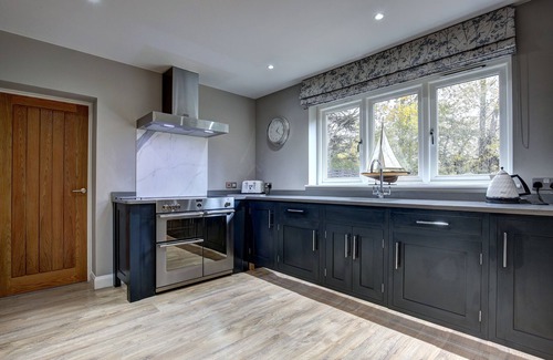 Burnham Market House | High spec and centrally located in Burnham Market - 47% discount for 7 nights.