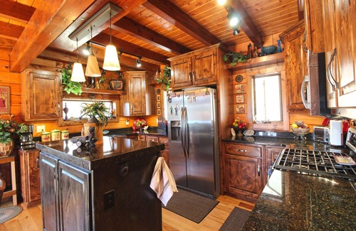 Bryson City Cabin | High Springs Retreat Bryson City