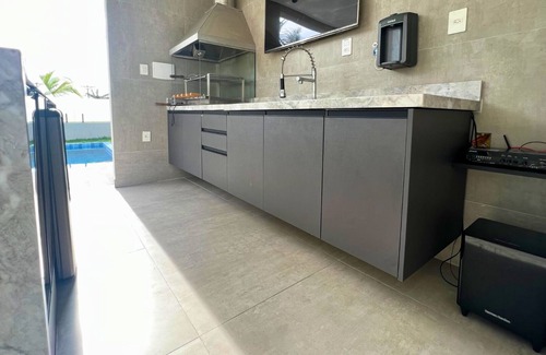 Centro House | High standard house in Guarajuba 5/4 with swimming pool, 150m from the beach.