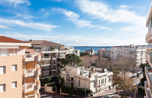 Pointe Croisette Apartment | High-Standard 2-Bedroom Apartment with Sea View and Large Terrace