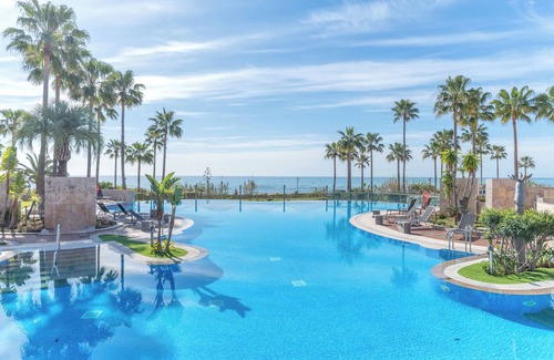 New Golden Mile Apartment | High standard beach front apartment with Sea View