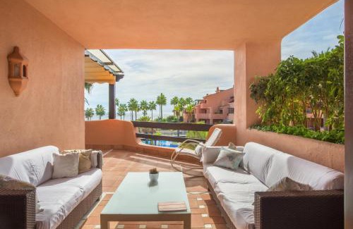 New Golden Mile Apartment | High standard beach front apartment