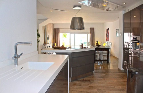 Casares del Mar House | High standard Townhouse with fantastic view