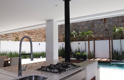 Itacorubi House | High standard house with pool - Florianópolis