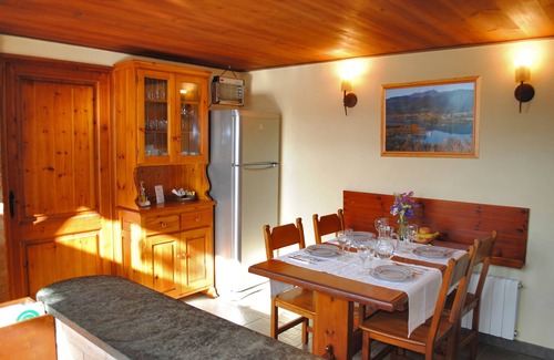 Mata House | High standard house with private pool, 2 km. from Banyoles lake and beaches.