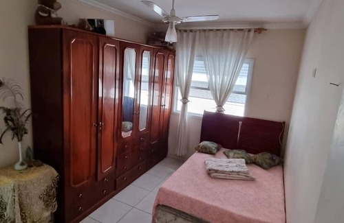 Pompeia House | High superimposed house with 03 rooms and all with suites