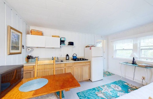 Pemaquid Beach Cabin | High Tide Cabin @ Pemaquid Beach