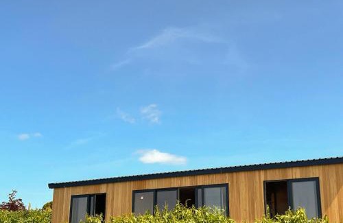 Gatehouse-of-Fleet House | High Tide - Uk44283