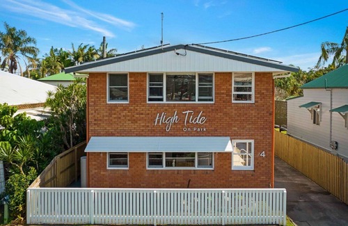 Brunswick Heads Apartment | HIGH TIDE2- PARK VIEWS