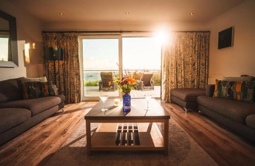 Harris Apartment | High Tor House
