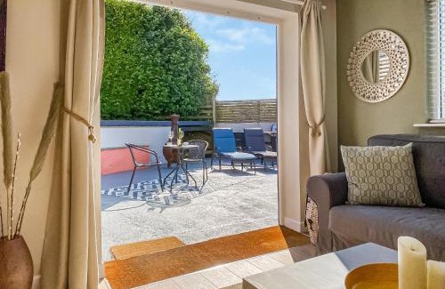 Truro House | High View