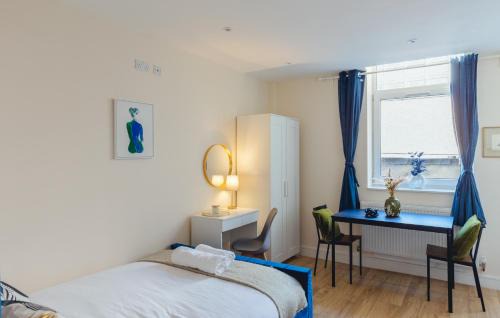 High Wycombe House | High Wycombe Commuters Rental