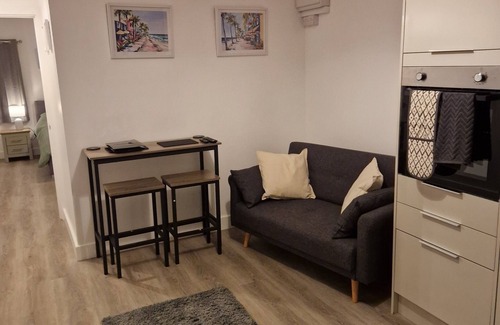 South Heighton Apartment | Highbanks The annex, set in the south downs area of outstanding natural beauty