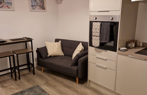 South Heighton Apartment | Highbanks The annex, set in the south downs area of outstanding natural beauty