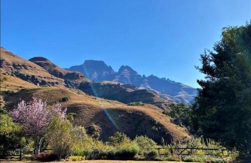 Giant's Castle Game Reserve Ski Chalet | Highbourne Cottages