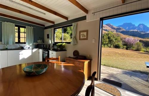 Giant's Castle Game Reserve Ski Chalet | Highbourne Cottages