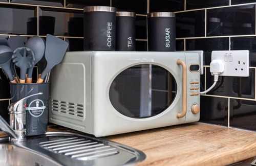 Islington Apartment | Highbury Studio just a 1 minute walk away from Highbury & Islington Station