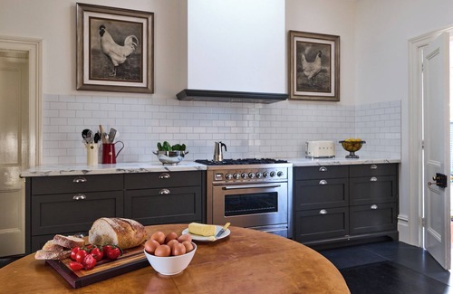 Bango House | HIGHCLERE FARM - A MANSION HOMESTEAD WHERE FRESH COUNTRY AIR AWAITS YOU!