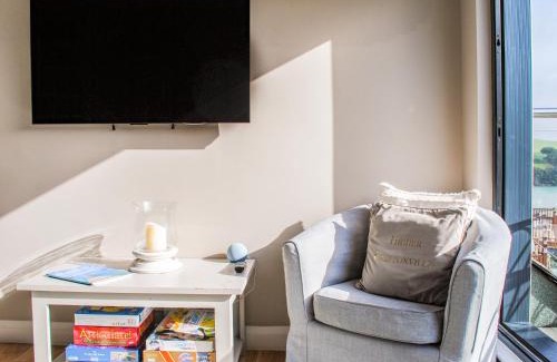 Salcombe Apartment | Higher Cliftonville