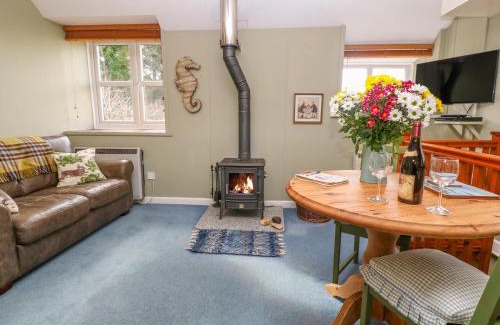 Helston House | Higher Lampra