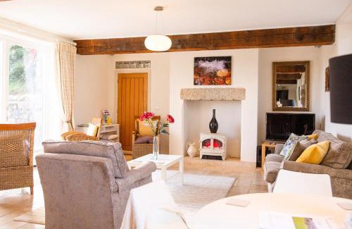 Heligan House | Higher Weddicott Barn
