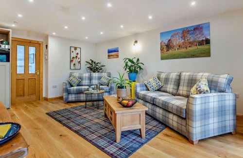 Strathpeffer House | Highfield Lodge
