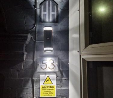 Sheffield House | Highfields House - Free Wifi - Free Local Parking