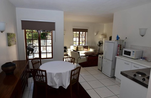 Greater Johannesburg Metropolitan Area House | Highgrove Guesthouse