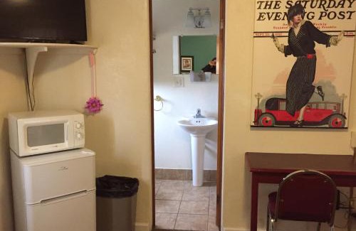 Fairmont Hotel | Highland Court Motel