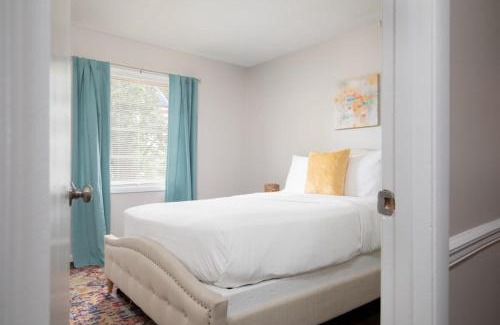 Birmingham House | Highland Drive Hideaway