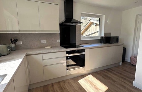 West Laroch Cottage | Highland Hideaway - fully refurbished 5 bedroom cottage near Glencoe