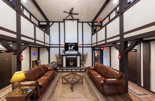 Cleveland Cabin | Highland Lodge