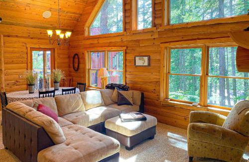 Roslyn Ridge House | Highland Lodge