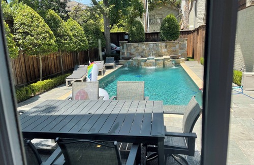 Park Cities House | Highland Park Mansion on Beverly Drive, 1080 feet from SMU’s stadium!
