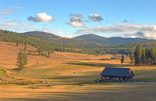 Oroville House | Highlander Cabin