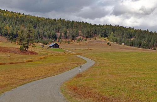 Oroville House | Highlander Cabin