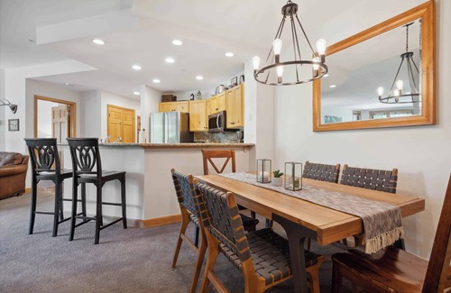 Highlands Townhomes Condo | Highlands Lodge 205 - 3 Bedroom Residence